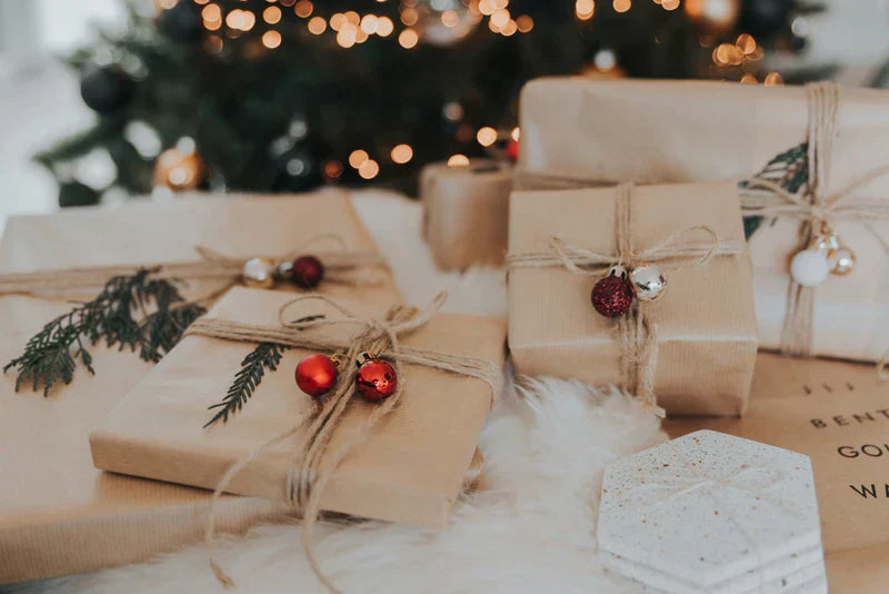 Give the Gift of Radiance: Dermasensa’s Holiday Gift Sets for Skin Care Lovers